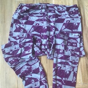 Lularoe cats tall and curvy used leggings